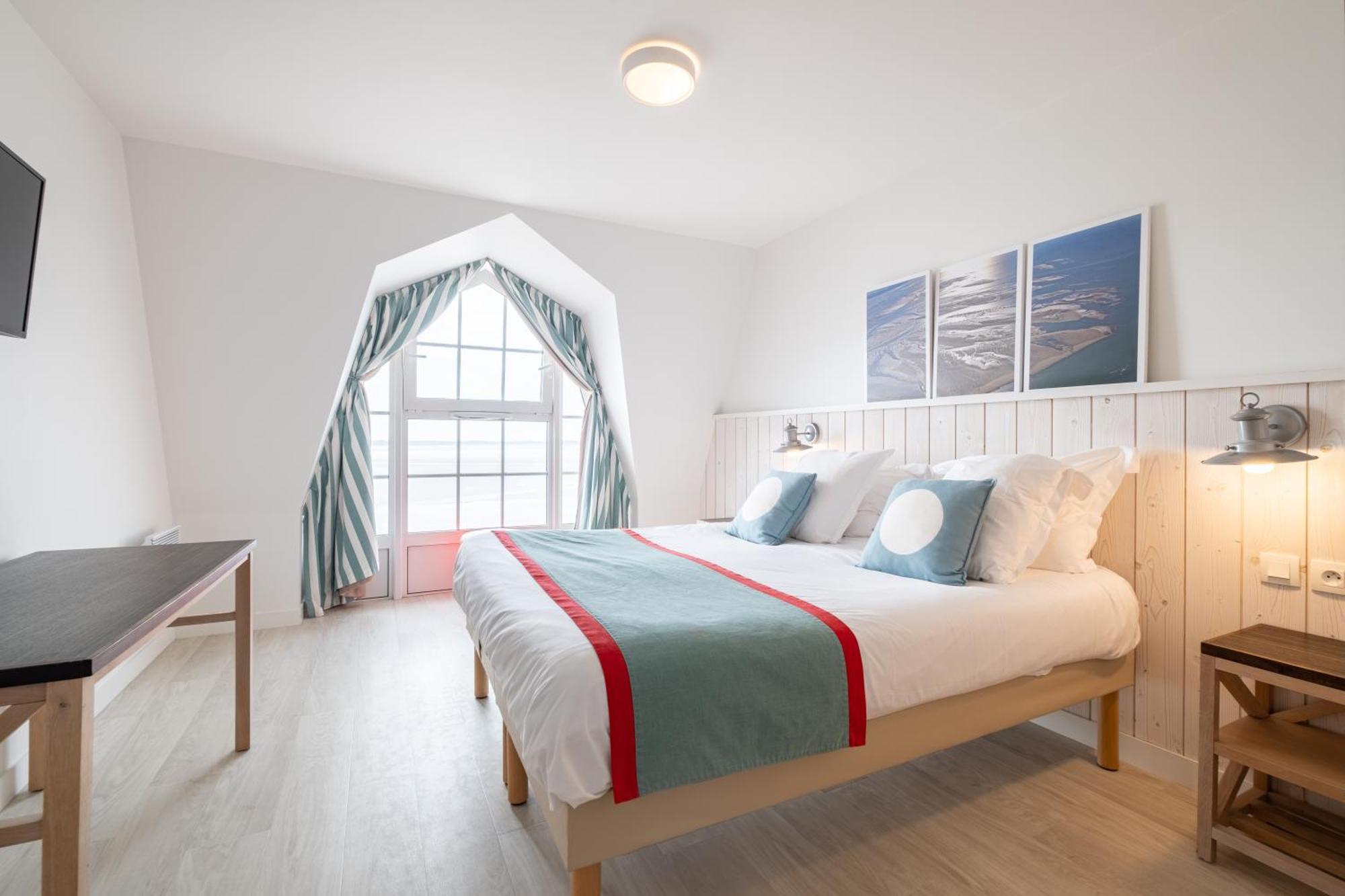 Pierre & Premium De La Aparthotel